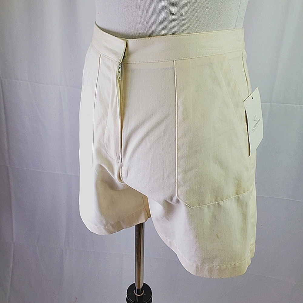 Liz Claiborne womens hothouse flowers white shorts